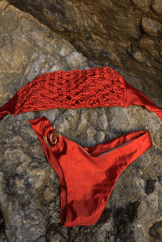 Biquini Vermelho com bordado